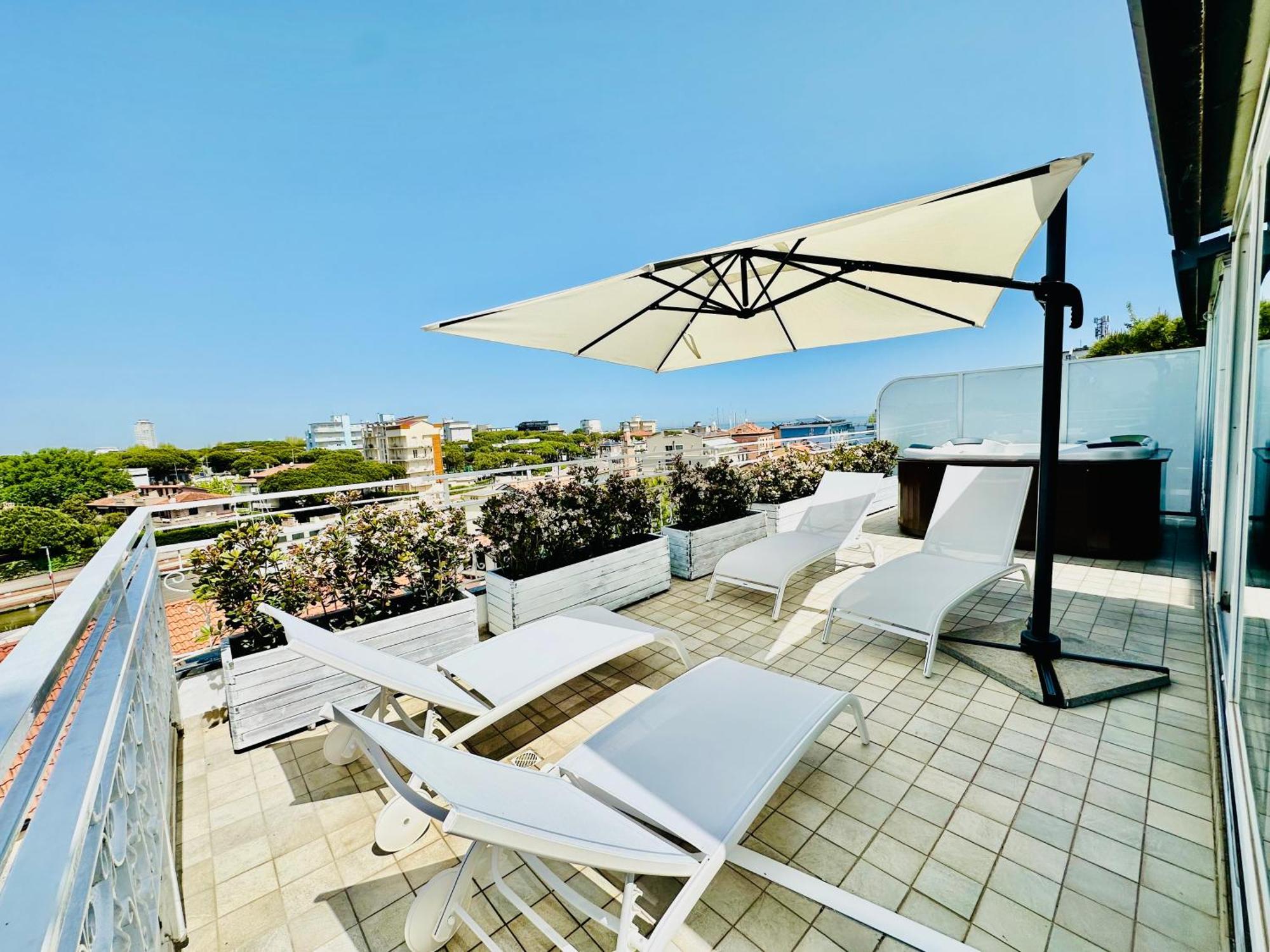 Hotel Miramare Cervia Exterior foto