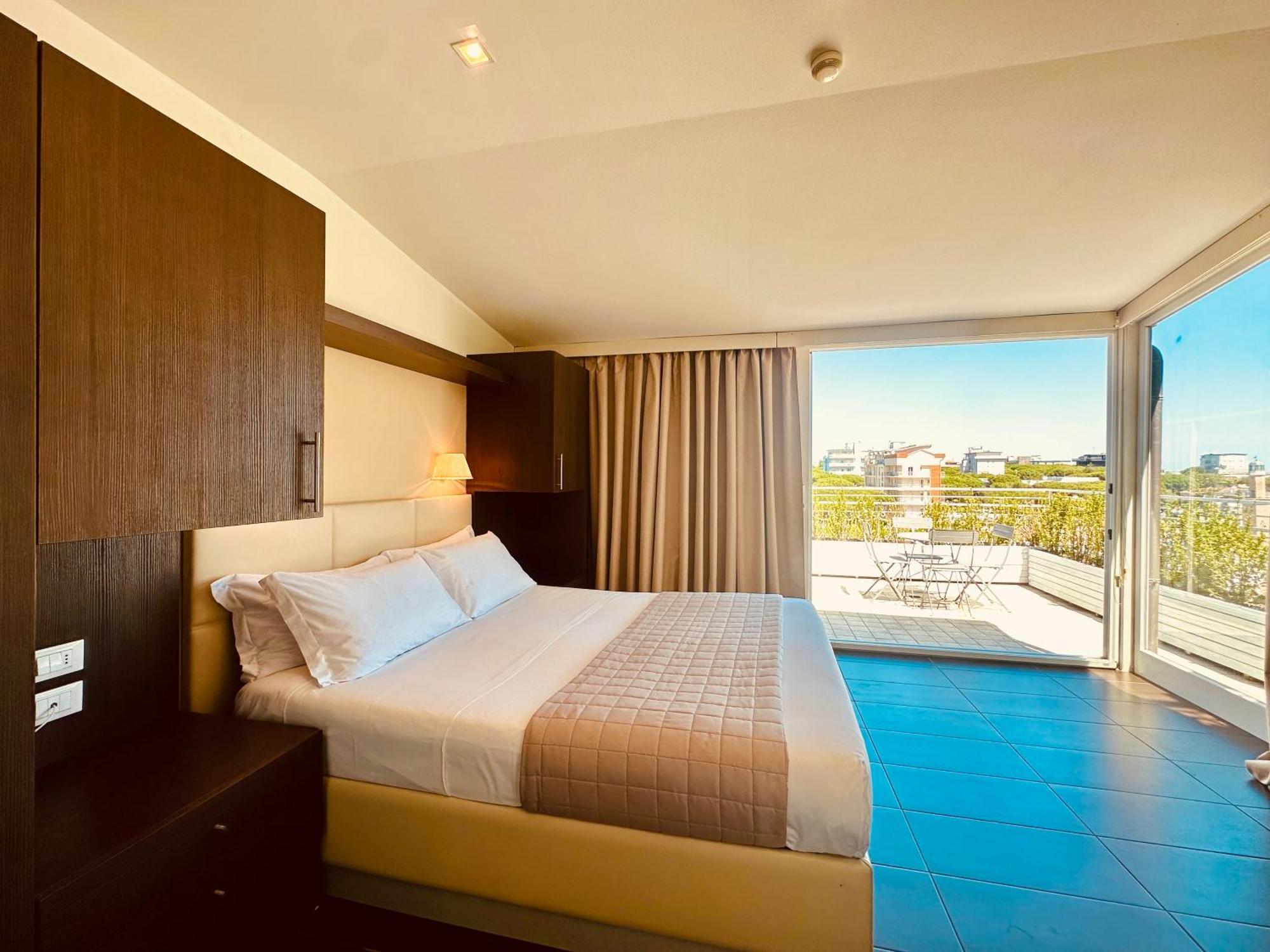 Hotel Miramare Cervia Exterior foto